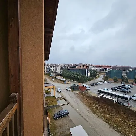 Crown Апартамент Банско